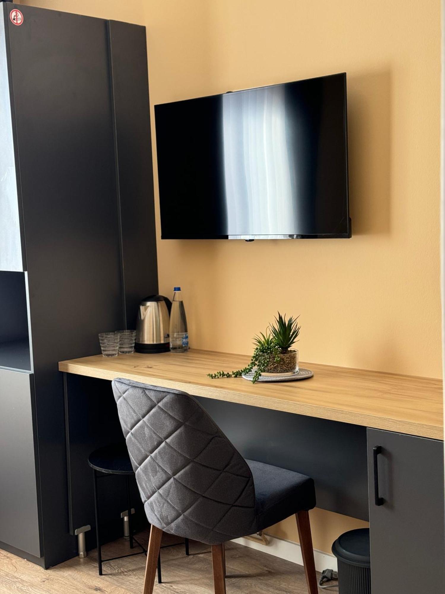 Midtown Prishtina Stays - Central Location Pristina Esterno foto