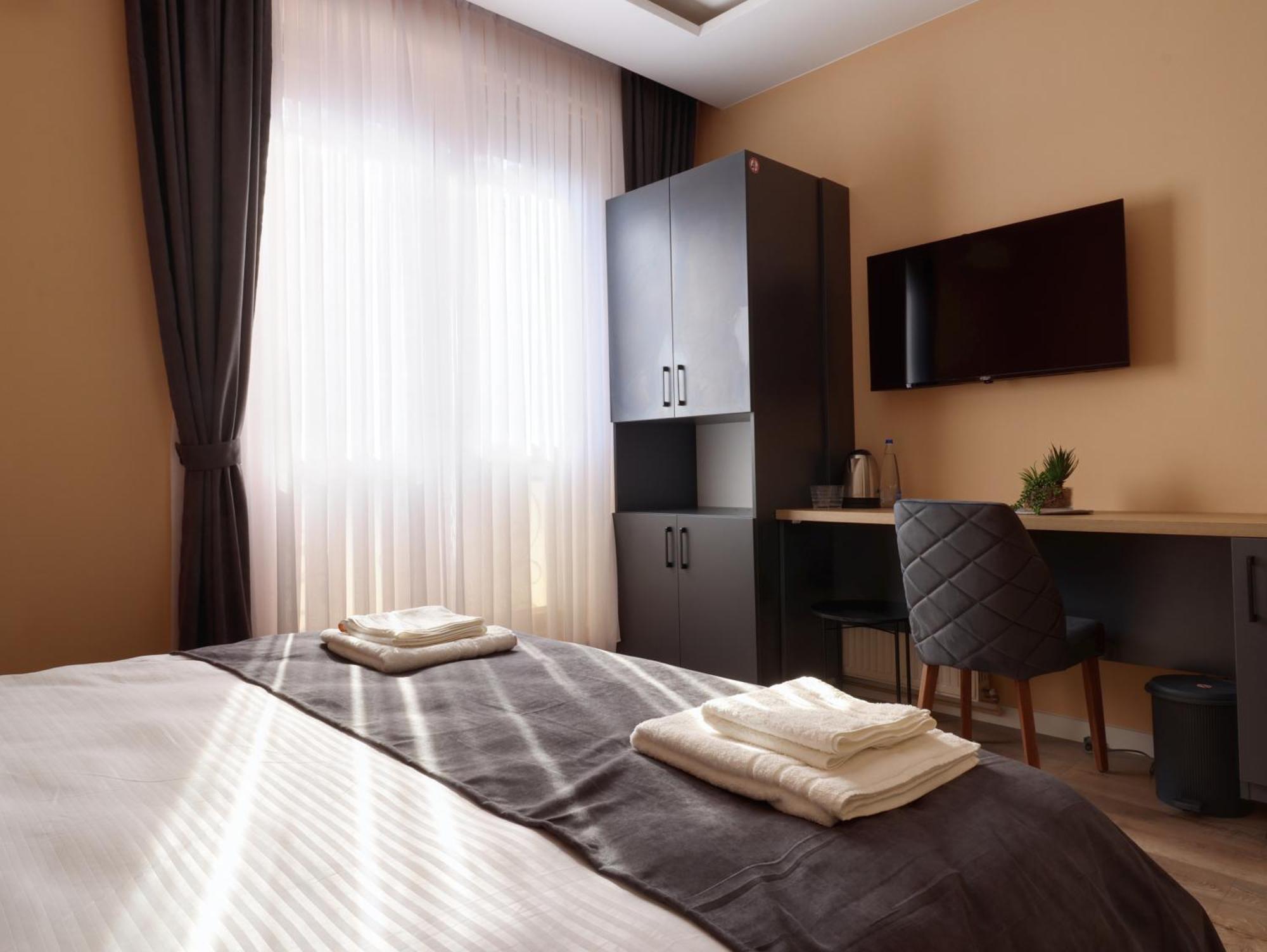 Midtown Prishtina Stays - Central Location Pristina Esterno foto