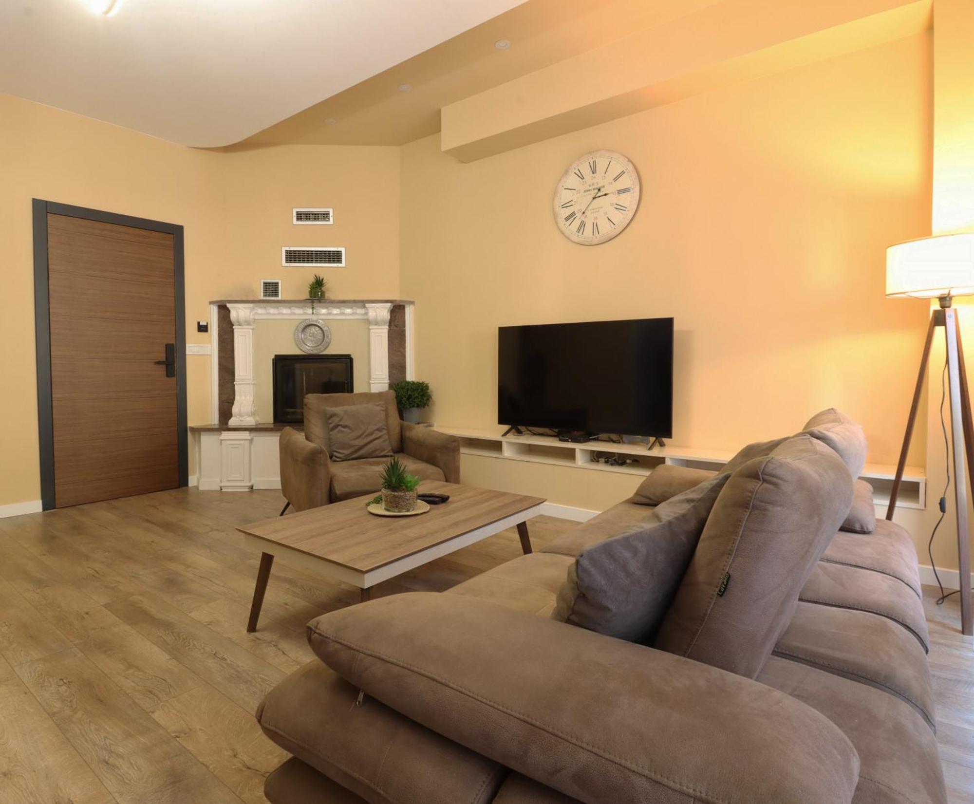 Midtown Prishtina Stays - Central Location Pristina Esterno foto